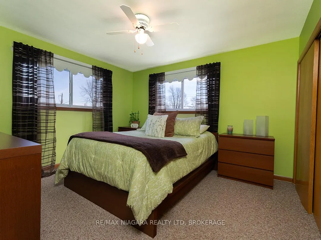 Photo 30 of 82 Scholfield Avenue, Port Colborne, Sugarloaf — HOMEH