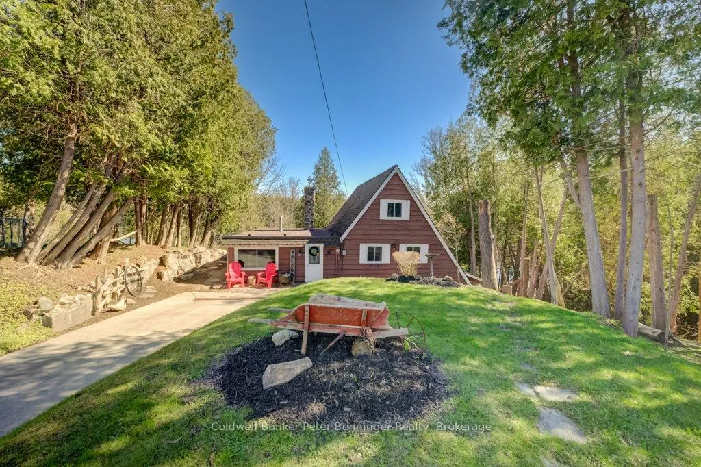Photo 2 of 1031 Bruce Rd 4, Brockton — HOMEH