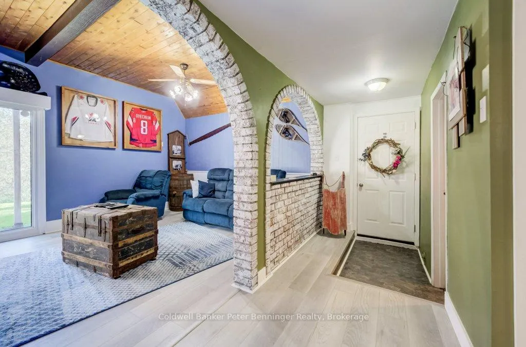 Photo 5 of 1031 Bruce Rd 4, Brockton — HOMEH