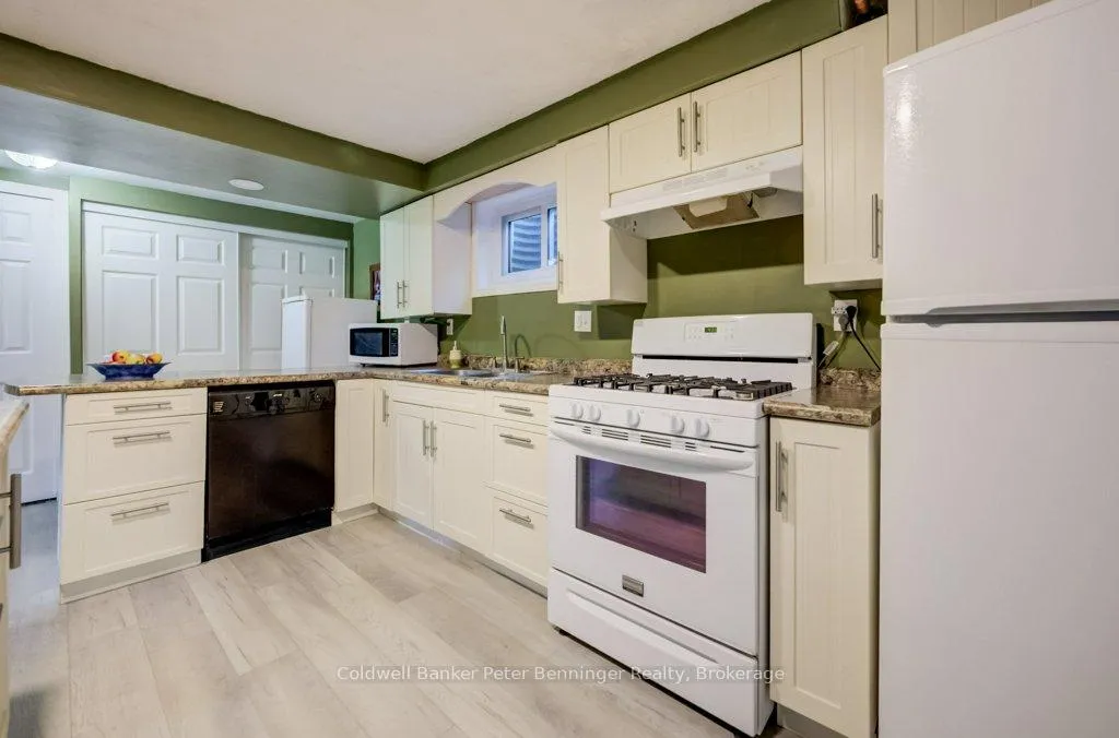 Photo 11 of 1031 Bruce Rd 4, Brockton — HOMEH