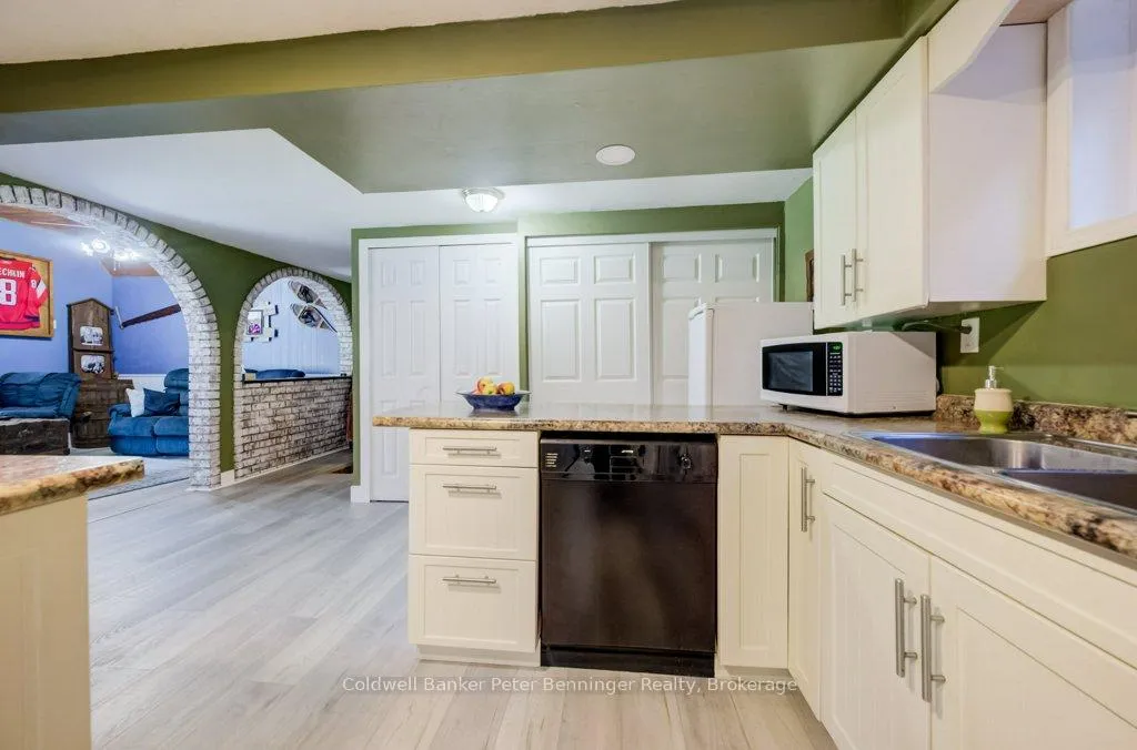Photo 13 of 1031 Bruce Rd 4, Brockton — HOMEH