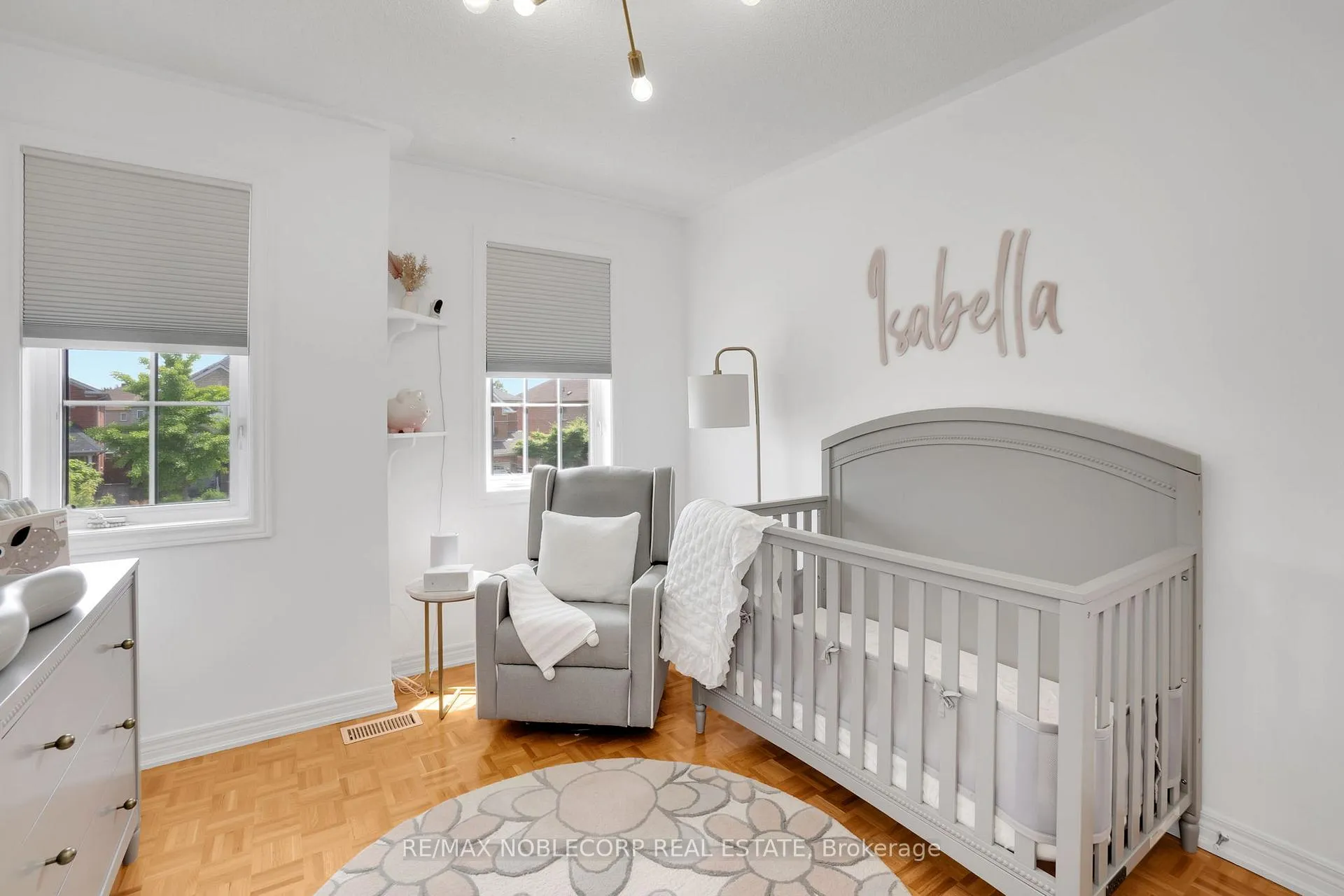 Photo 25 of 239 Royal Appian Crescent, Vaughan, Maple — HOMEH