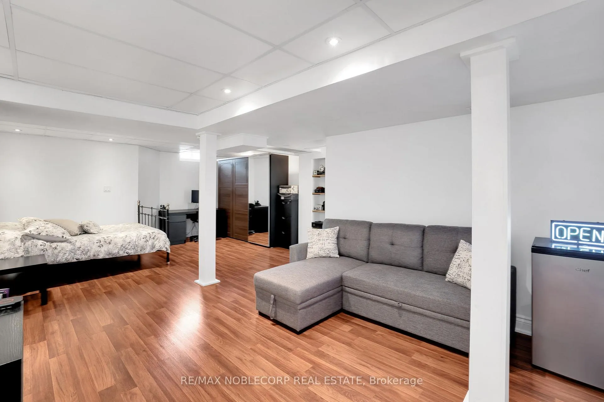 Photo 27 of 239 Royal Appian Crescent, Vaughan, Maple — HOMEH