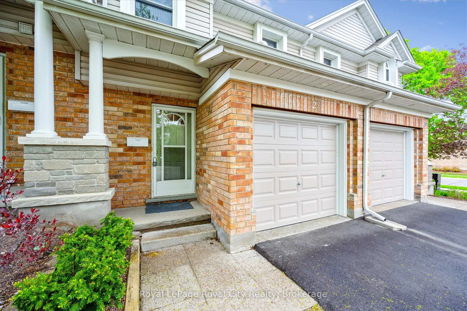 Photo 3 of Unit 2, 66 Rodgers Road, Guelph, Kortright West — HOMEH