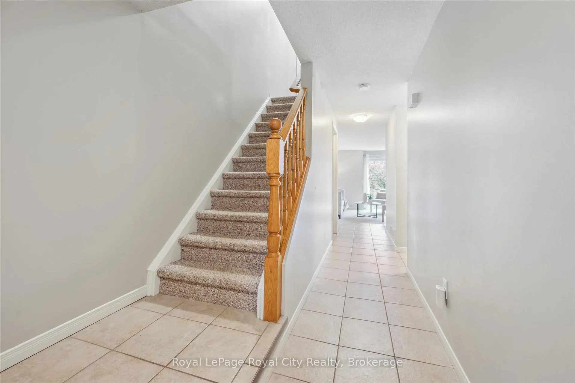 Photo 9 of Unit 2, 66 Rodgers Road, Guelph, Kortright West — HOMEH