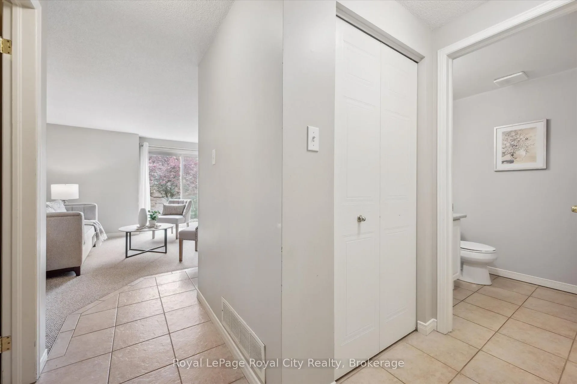 Photo 10 of Unit 2, 66 Rodgers Road, Guelph, Kortright West — HOMEH