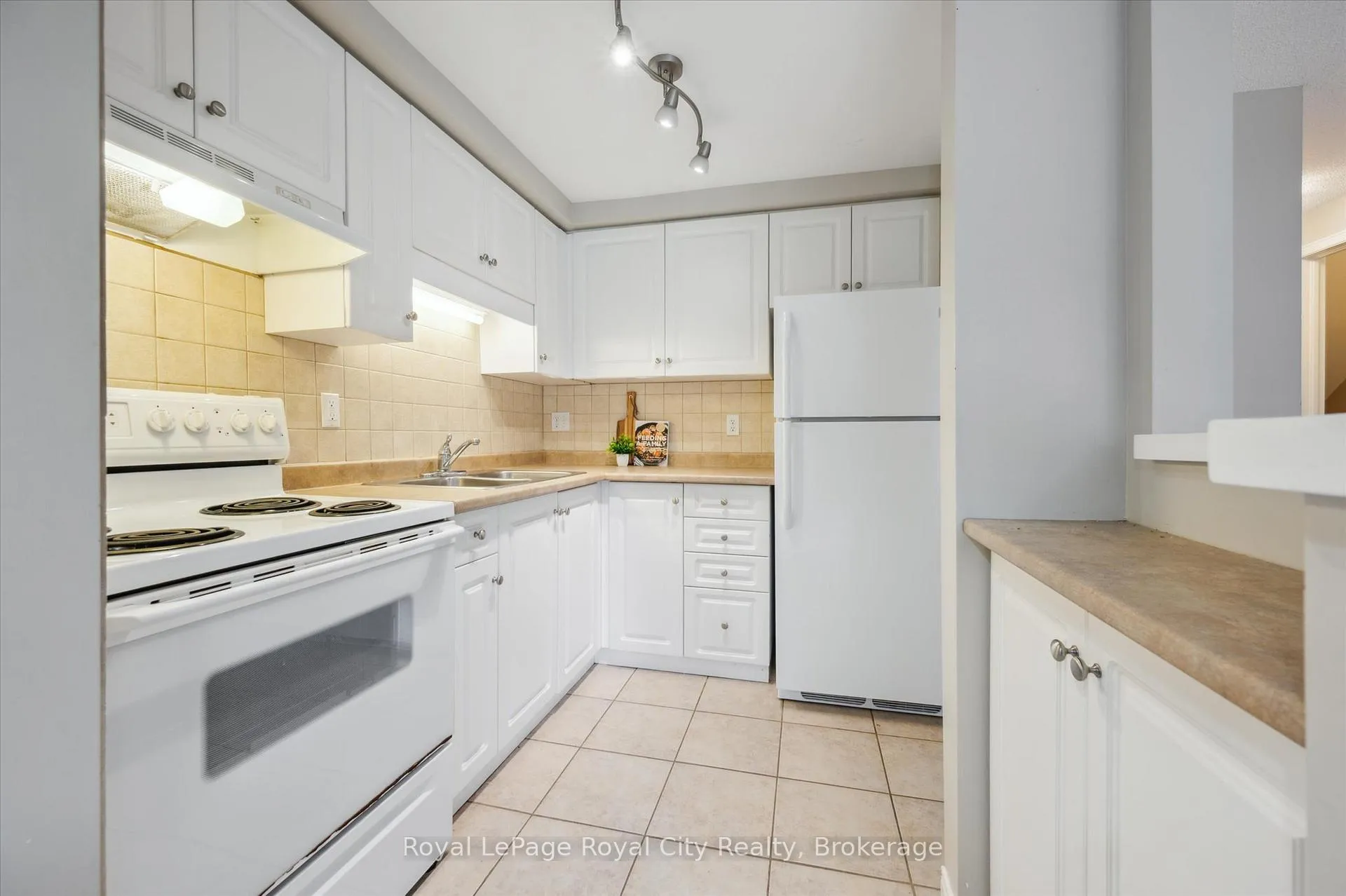 Photo 19 of Unit 2, 66 Rodgers Road, Guelph, Kortright West — HOMEH