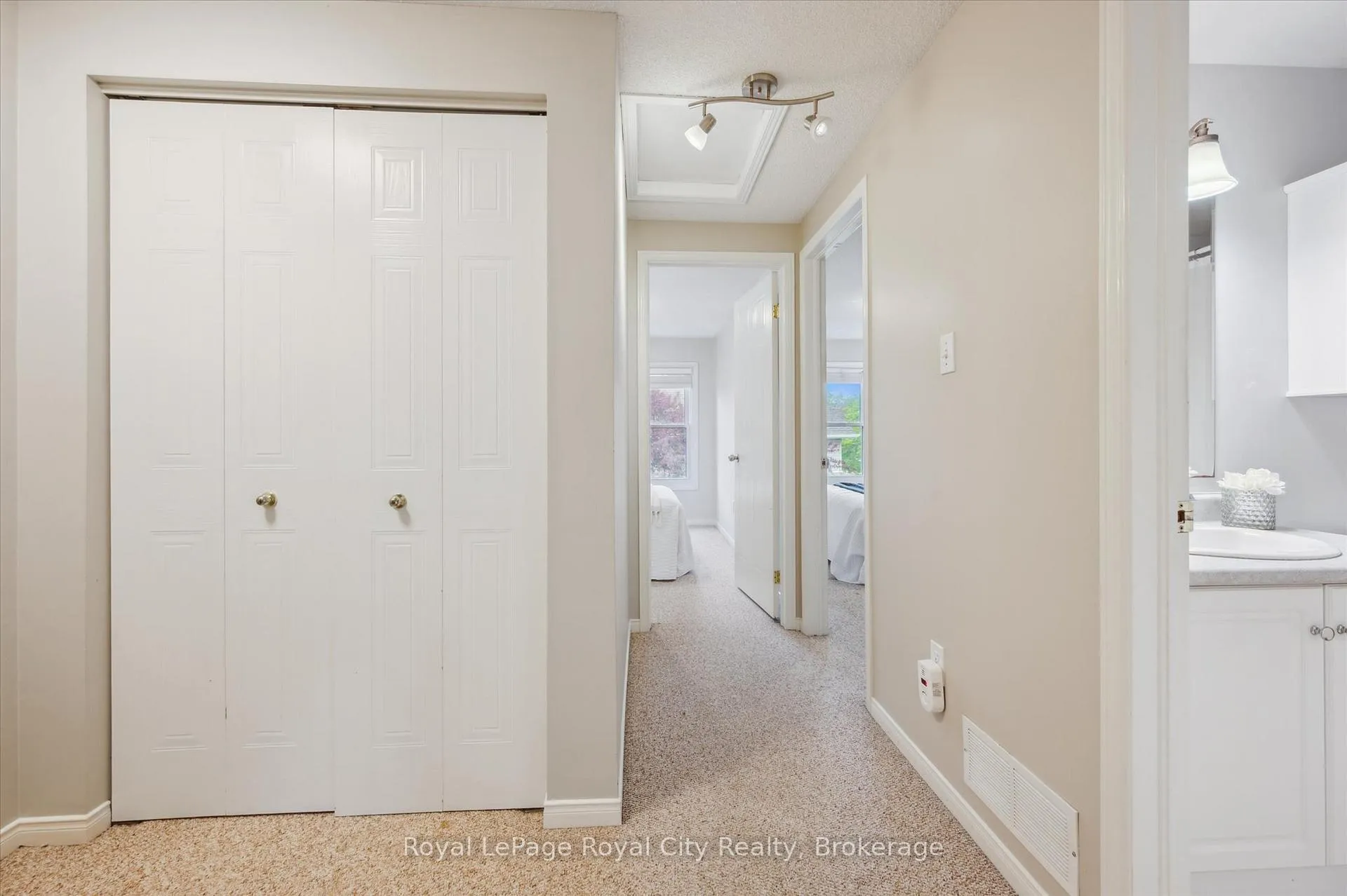 Photo 23 of Unit 2, 66 Rodgers Road, Guelph, Kortright West — HOMEH