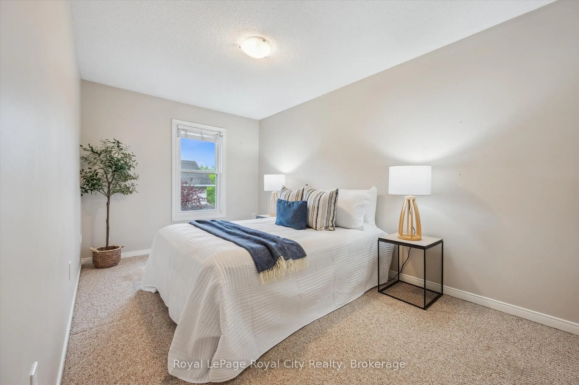 Photo 25 of Unit 2, 66 Rodgers Road, Guelph, Kortright West — HOMEH