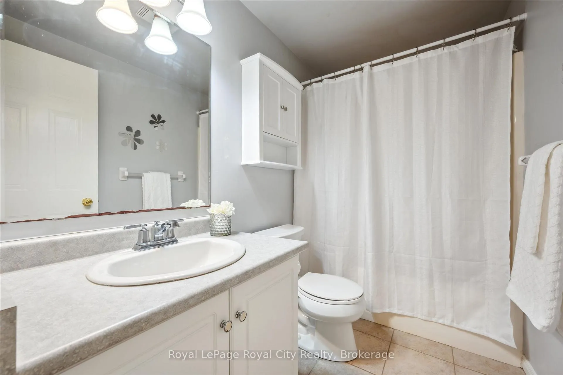 Photo 26 of Unit 2, 66 Rodgers Road, Guelph, Kortright West — HOMEH