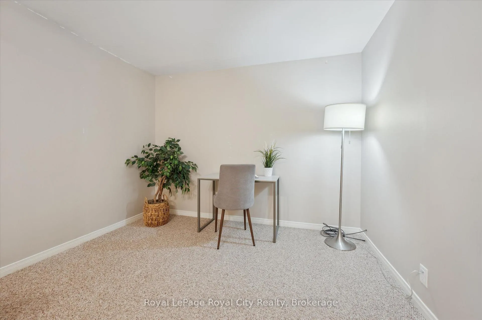 Photo 32 of Unit 2, 66 Rodgers Road, Guelph, Kortright West — HOMEH