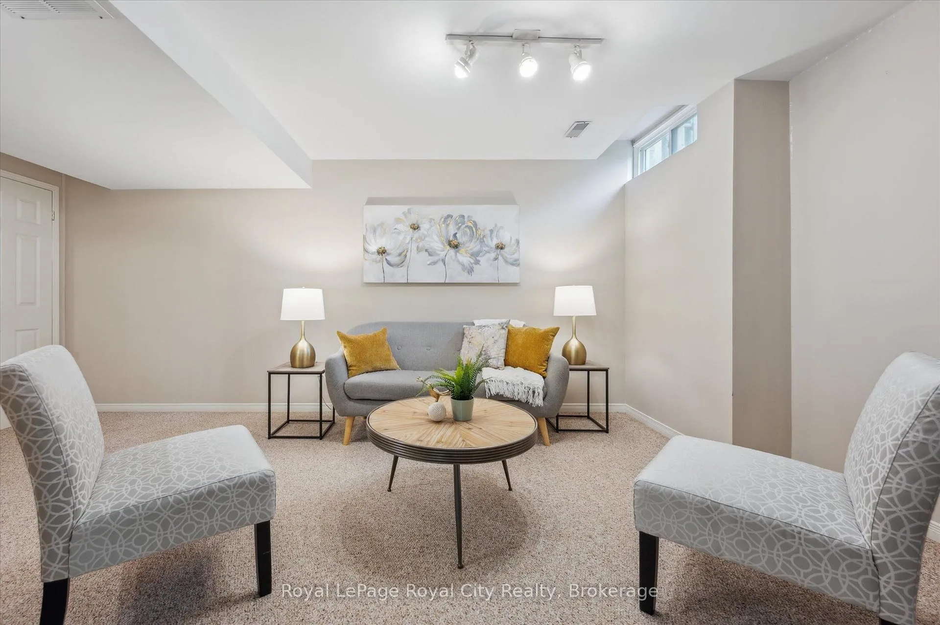 Photo 33 of Unit 2, 66 Rodgers Road, Guelph, Kortright West — HOMEH