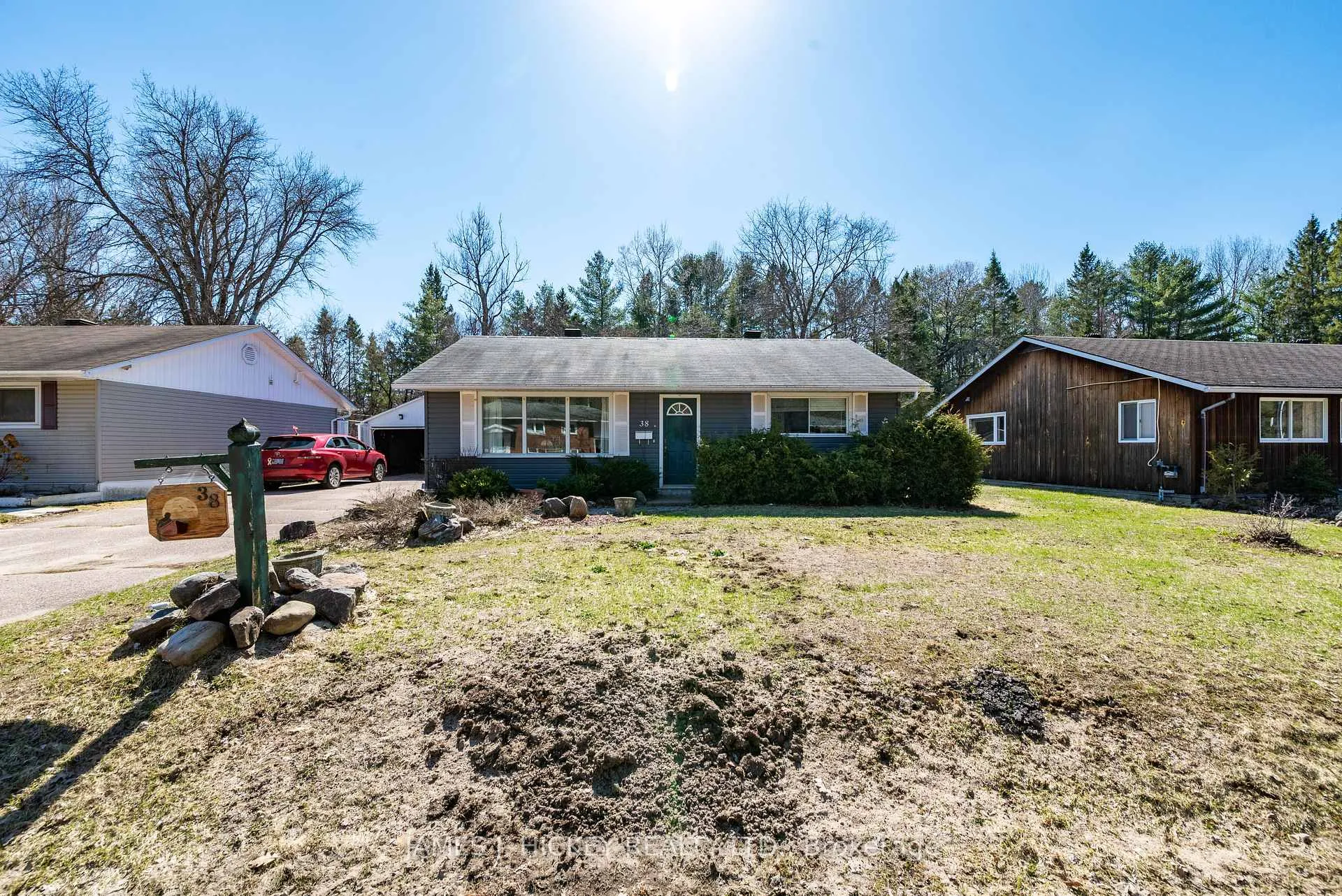 Photo of 38 Beach Avenue