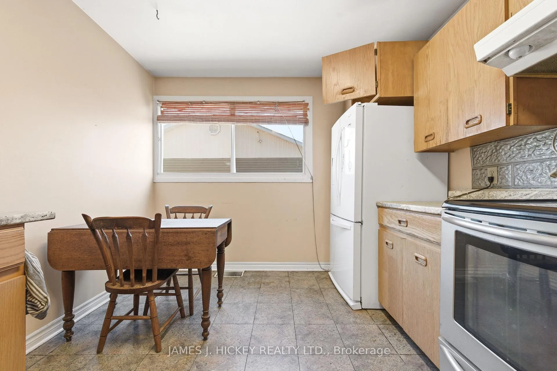 Photo 13 of 38 Beach Avenue, Deep River — HOMEH