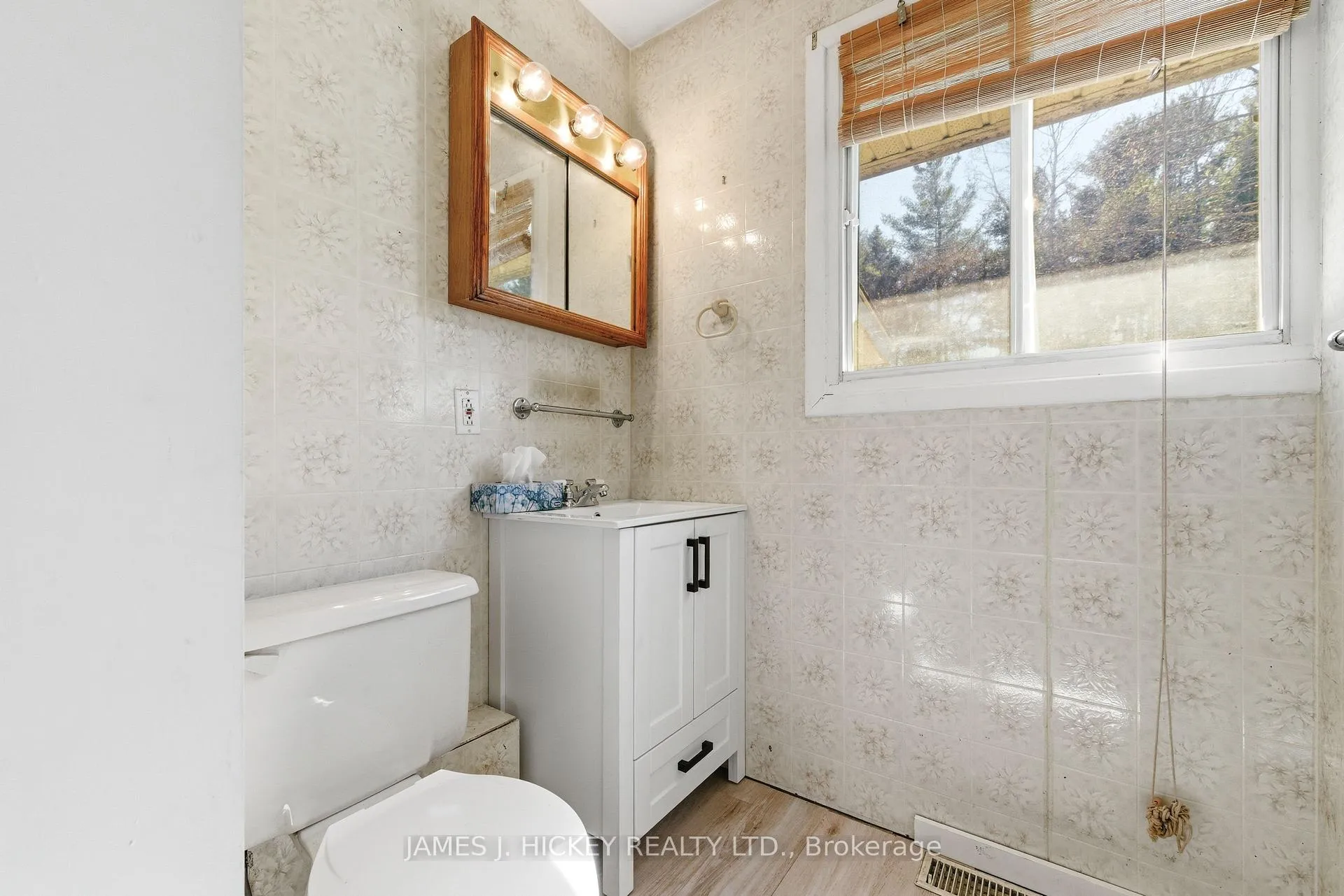 Photo 25 of 38 Beach Avenue, Deep River — HOMEH
