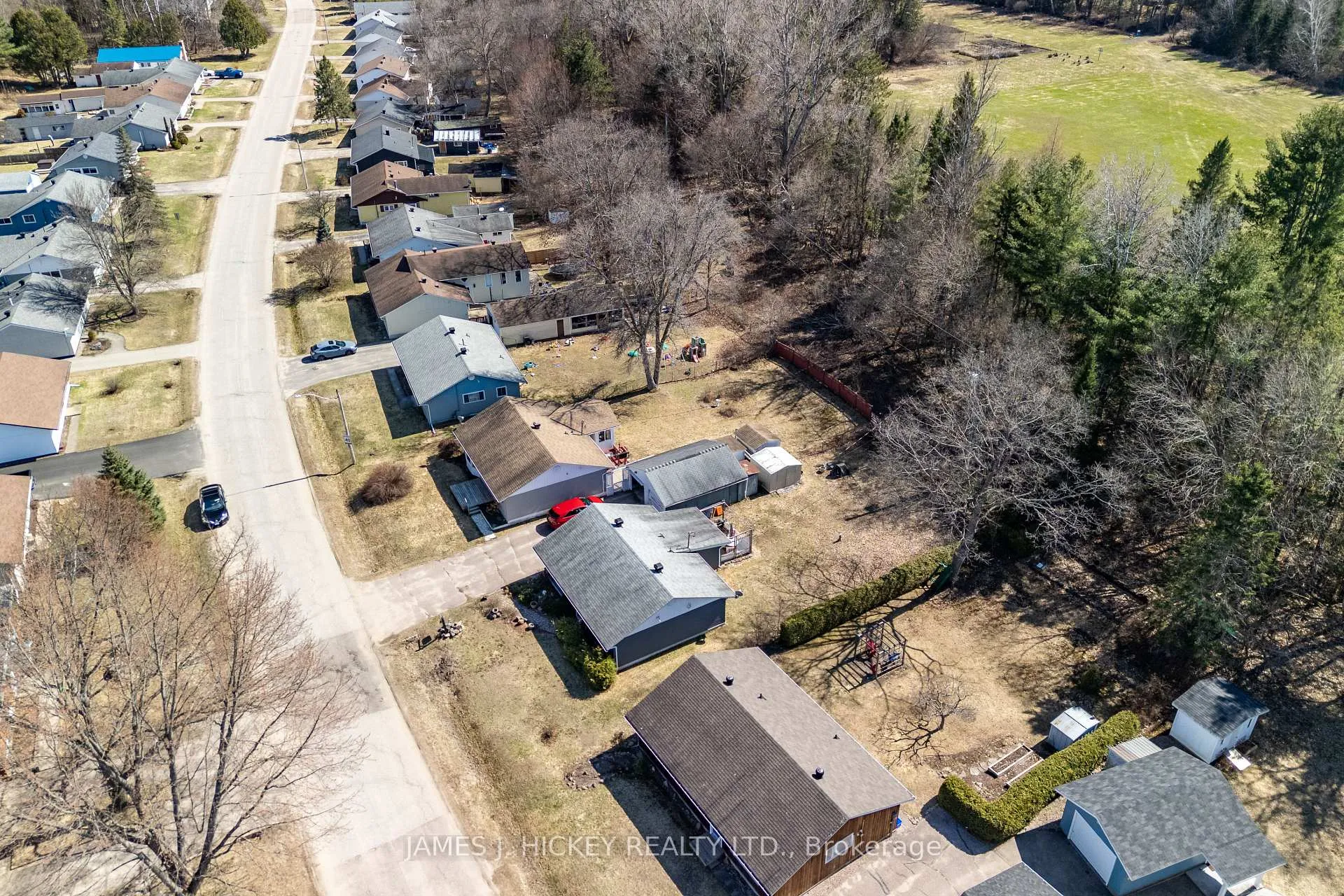 Photo 32 of 38 Beach Avenue, Deep River — HOMEH