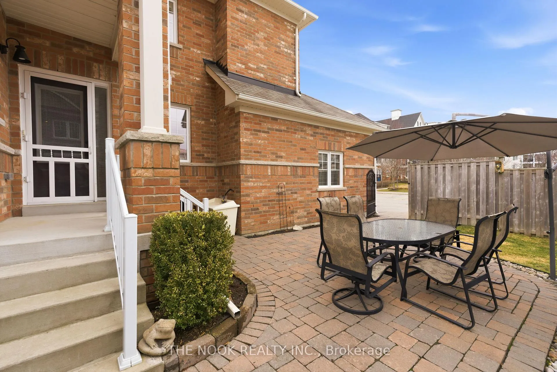 Photo 38 of 320 Lakebreeze Drive N, Clarington, Newcastle — HOMEH