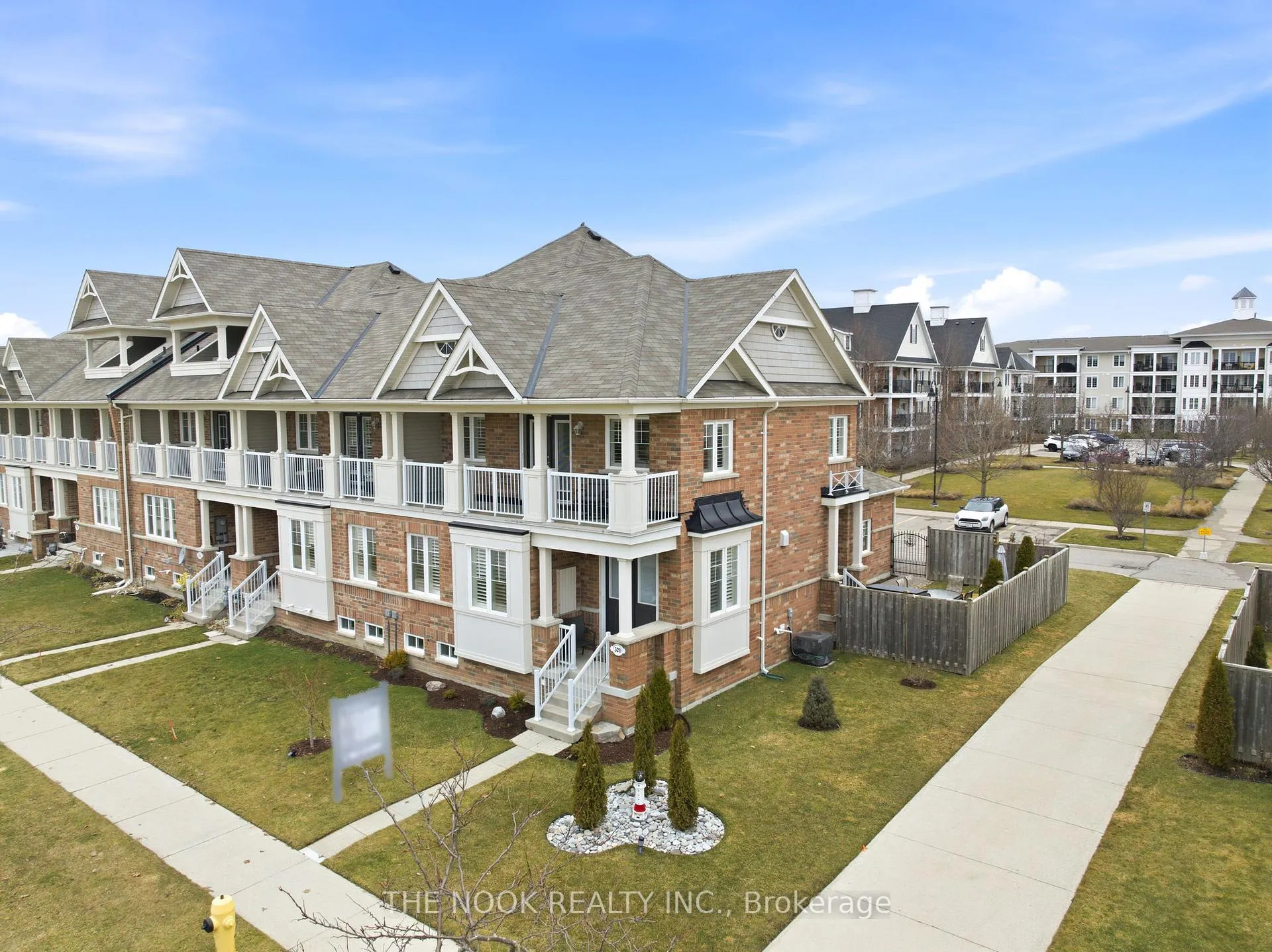Photo 43 of 320 Lakebreeze Drive N, Clarington, Newcastle — HOMEH