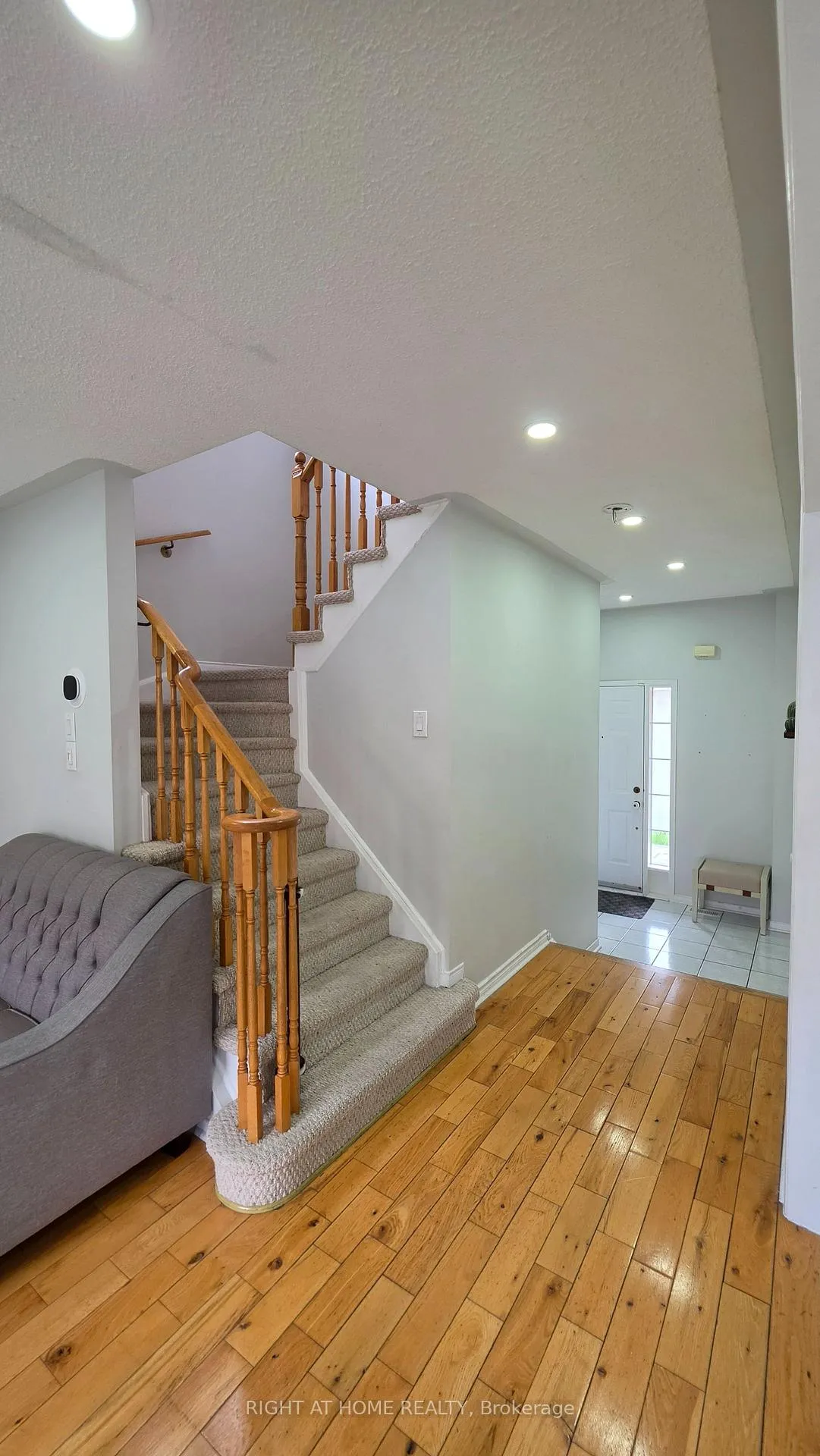 Photo 21 of 15 Tanglemere Crescent, Brampton, Fletcher's Meadow — HOMEH
