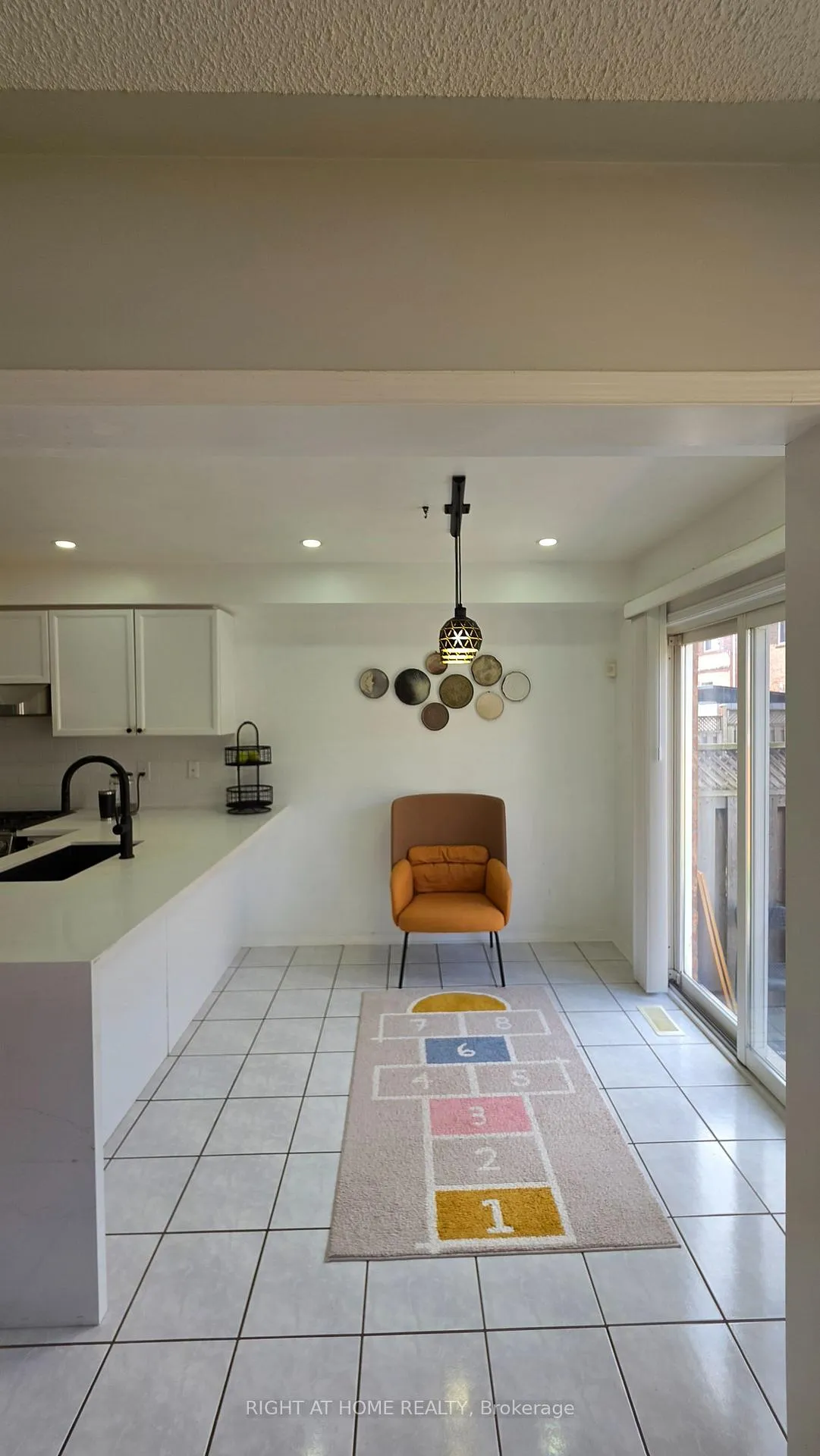 Photo 46 of 15 Tanglemere Crescent, Brampton, Fletcher's Meadow — HOMEH