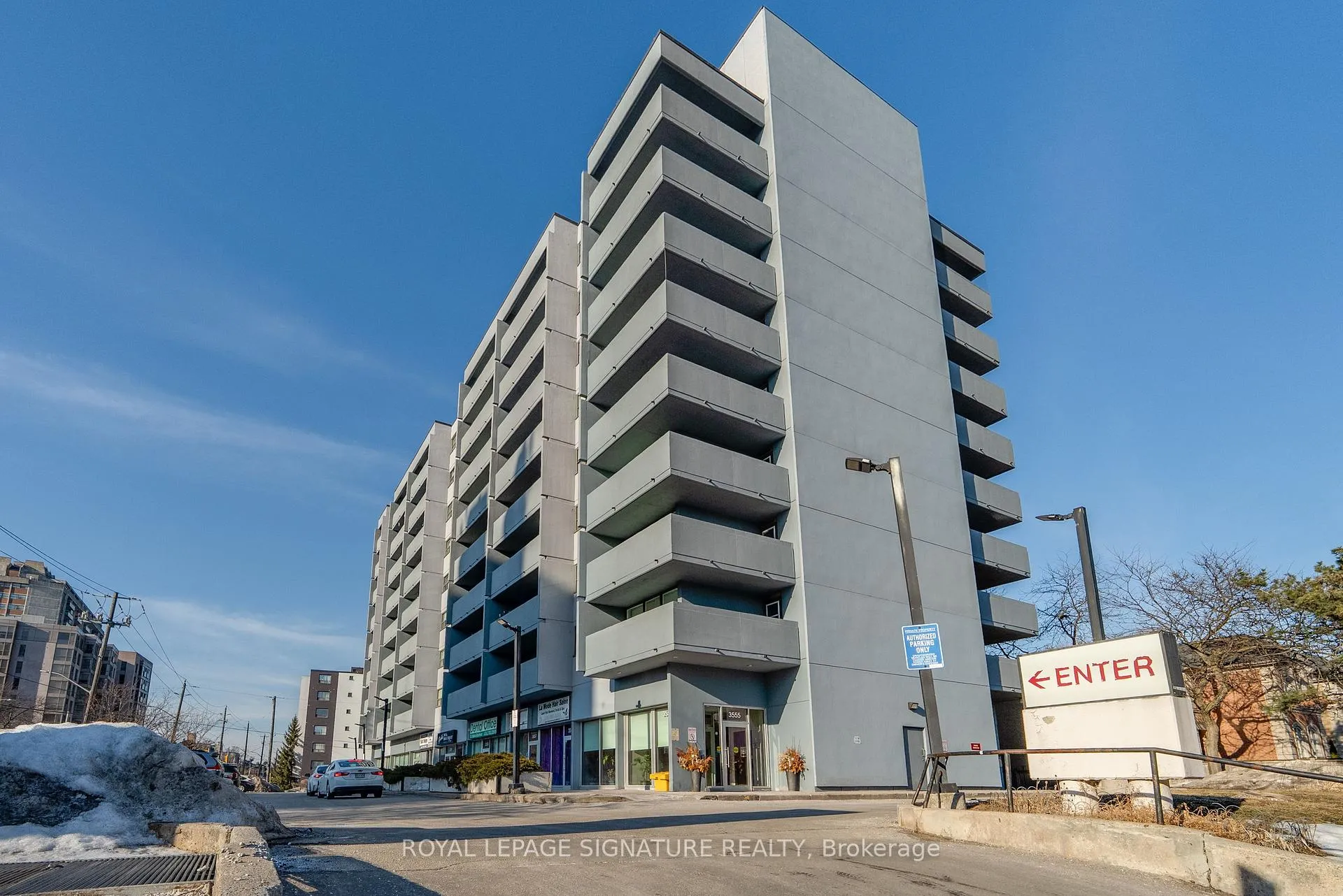 Photo 12 of Unit 301, 3555 Bathurst Street, Toronto, Bedford Park-Nortown — HOMEH
