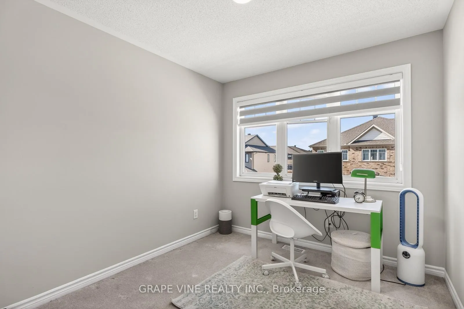 Photo 25 of 55 Tapadero Avenue, Ottawa, Kanata - Emerald Meadows/Trailwest — HOMEH