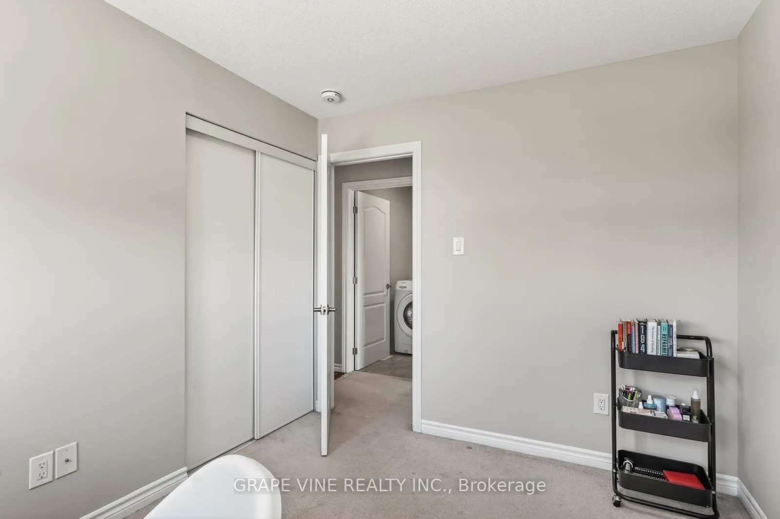 Photo 26 of 55 Tapadero Avenue, Ottawa, Kanata - Emerald Meadows/Trailwest — HOMEH
