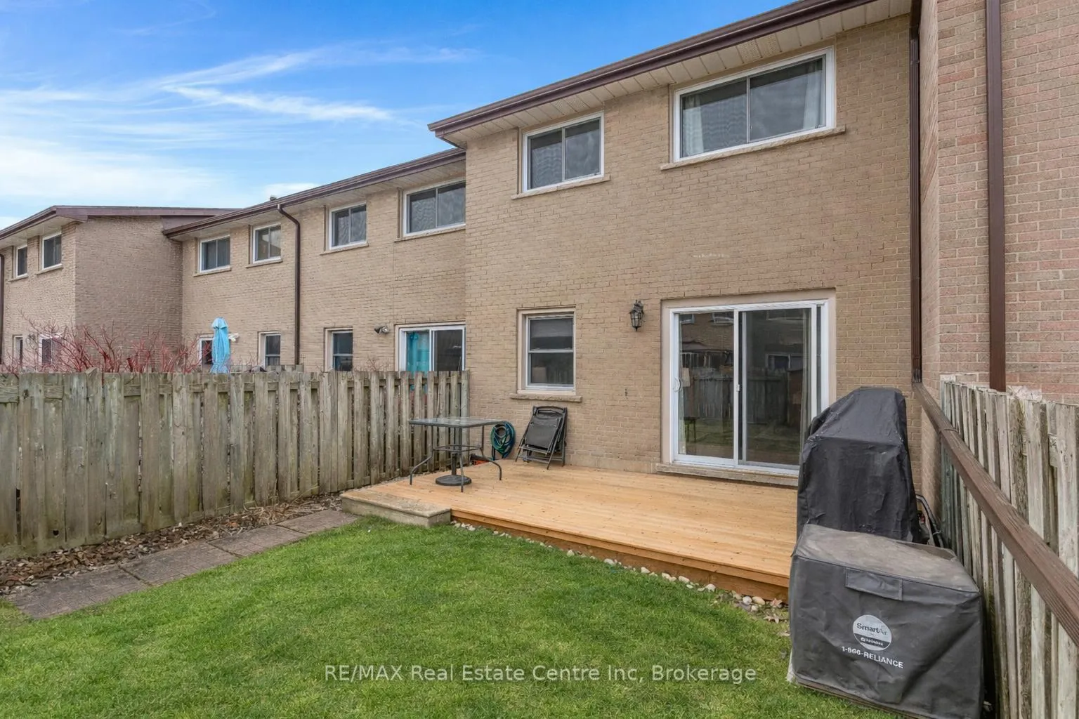 Photo 23 of 441 Victoria Road N, Guelph, Victoria North — HOMEH