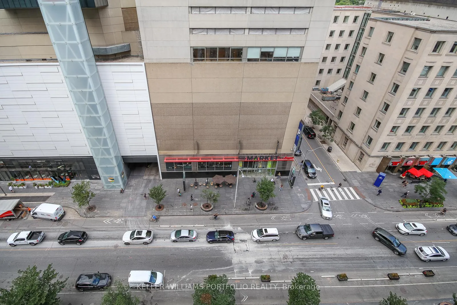 Photo 18 of Unit 1204, 85 Bloor Street E, Toronto, Waterfront Communities — HOMEH