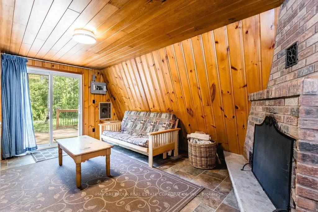 Photo 13 of 56 Birch Trail, Wasaga Beach — HOMEH