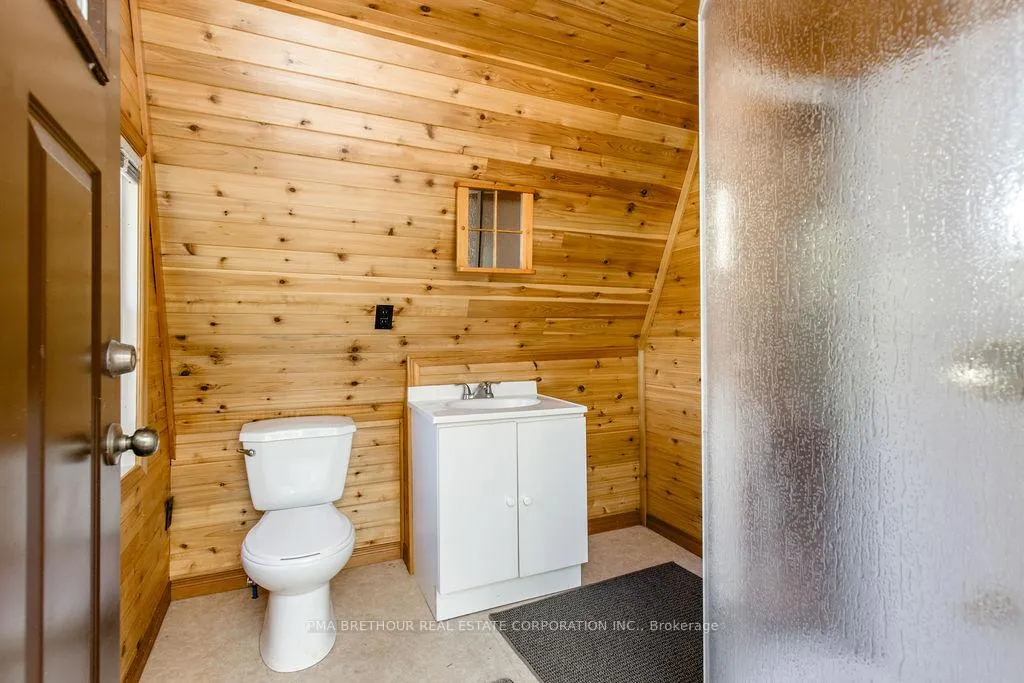 Photo 19 of 56 Birch Trail, Wasaga Beach — HOMEH