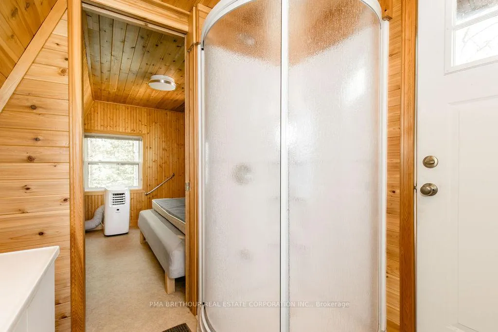 Photo 20 of 56 Birch Trail, Wasaga Beach — HOMEH