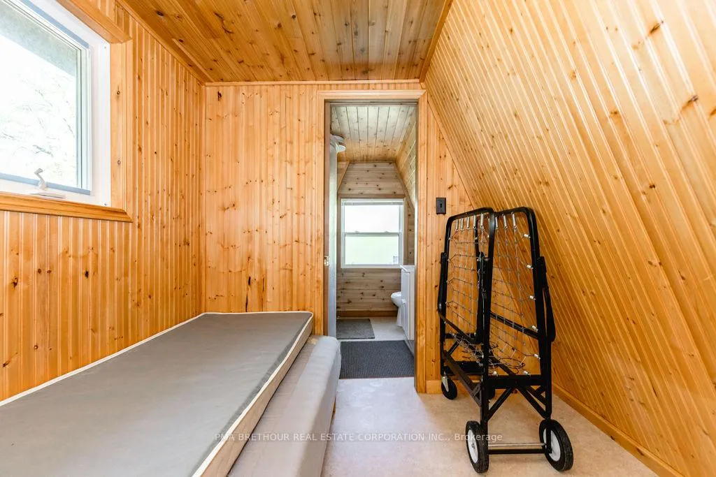 Photo 23 of 56 Birch Trail, Wasaga Beach — HOMEH