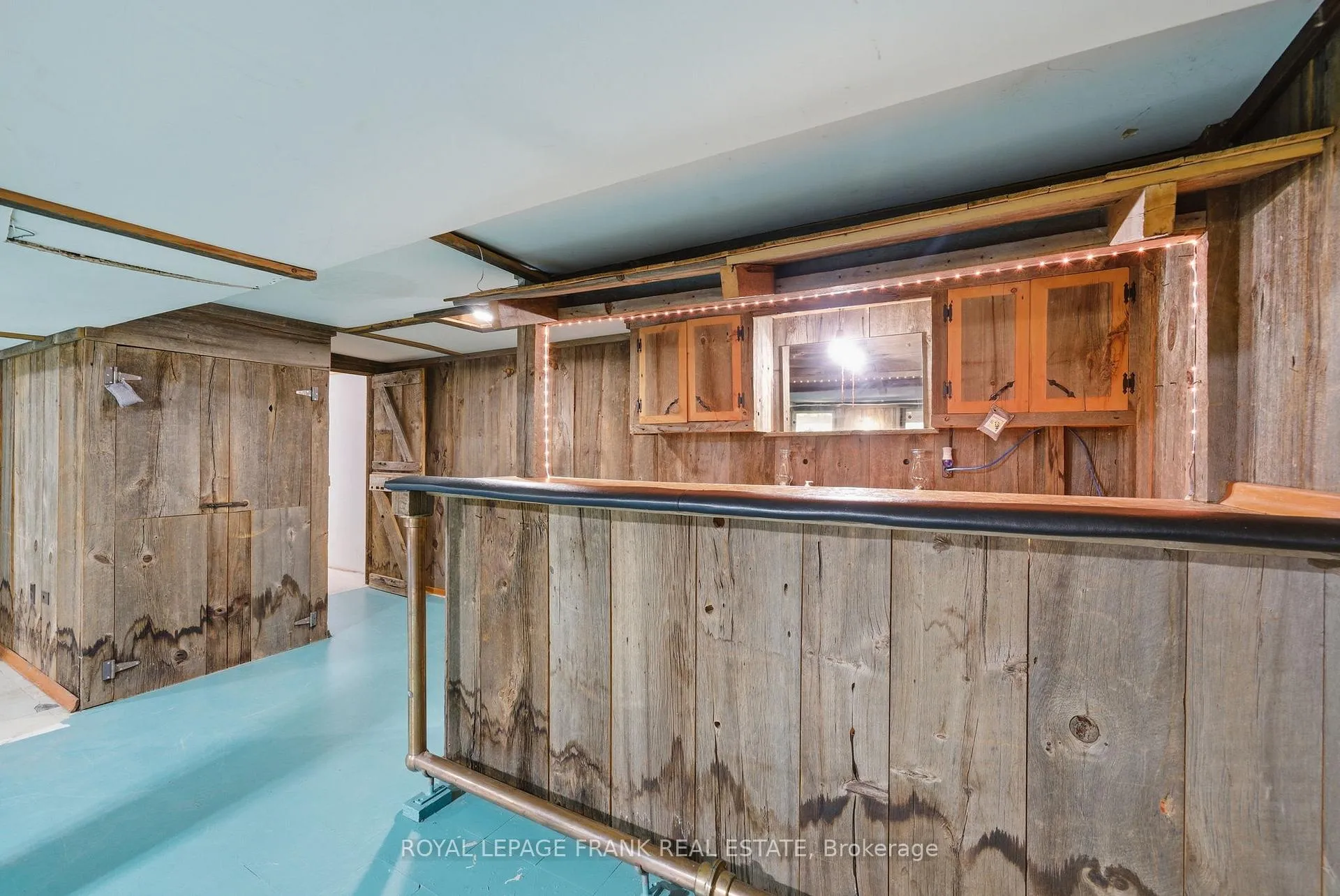 Photo 31 of 30 Maple Crescent, Kawartha Lakes, Lindsay — HOMEH