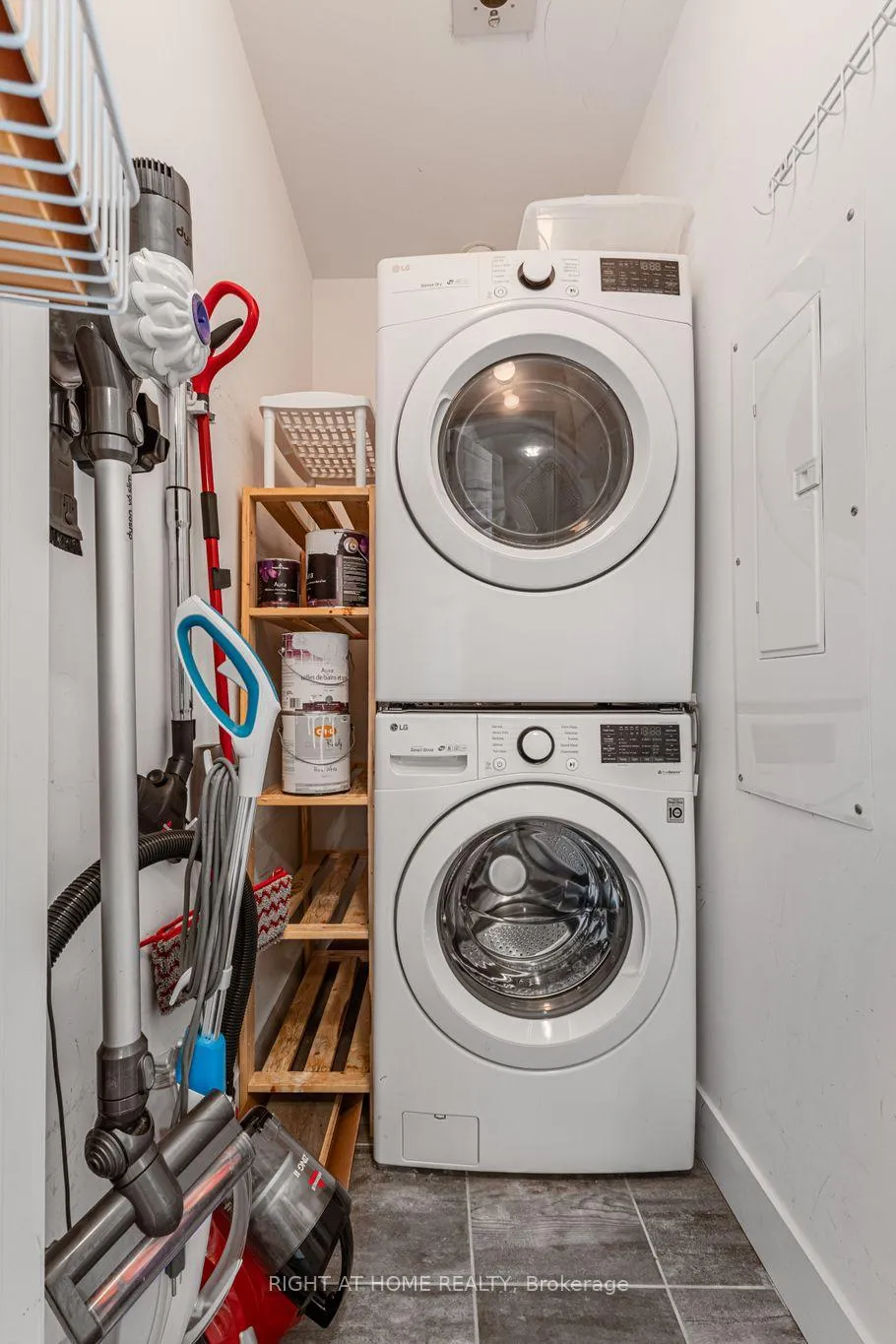 Photo 28 of Unit 623, 101 Shoreview Place, Hamilton, Lakeshore — HOMEH