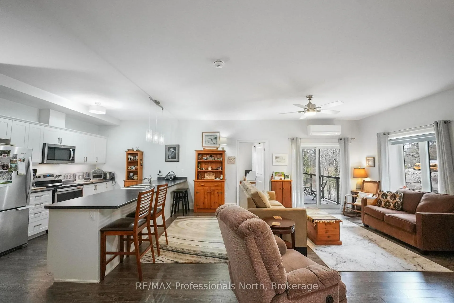 Photo 11 of Unit 201, 75 Wallings Road, Dysart et al, Dysart — HOMEH