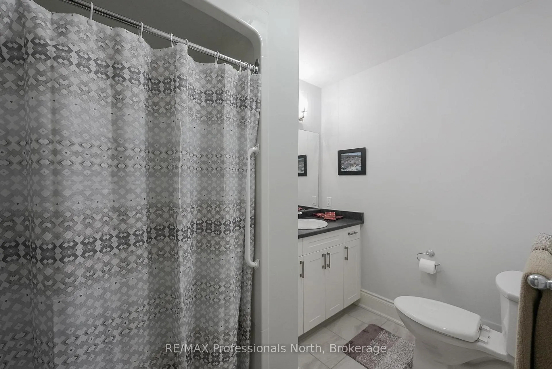 Photo 21 of Unit 201, 75 Wallings Road, Dysart et al, Dysart — HOMEH