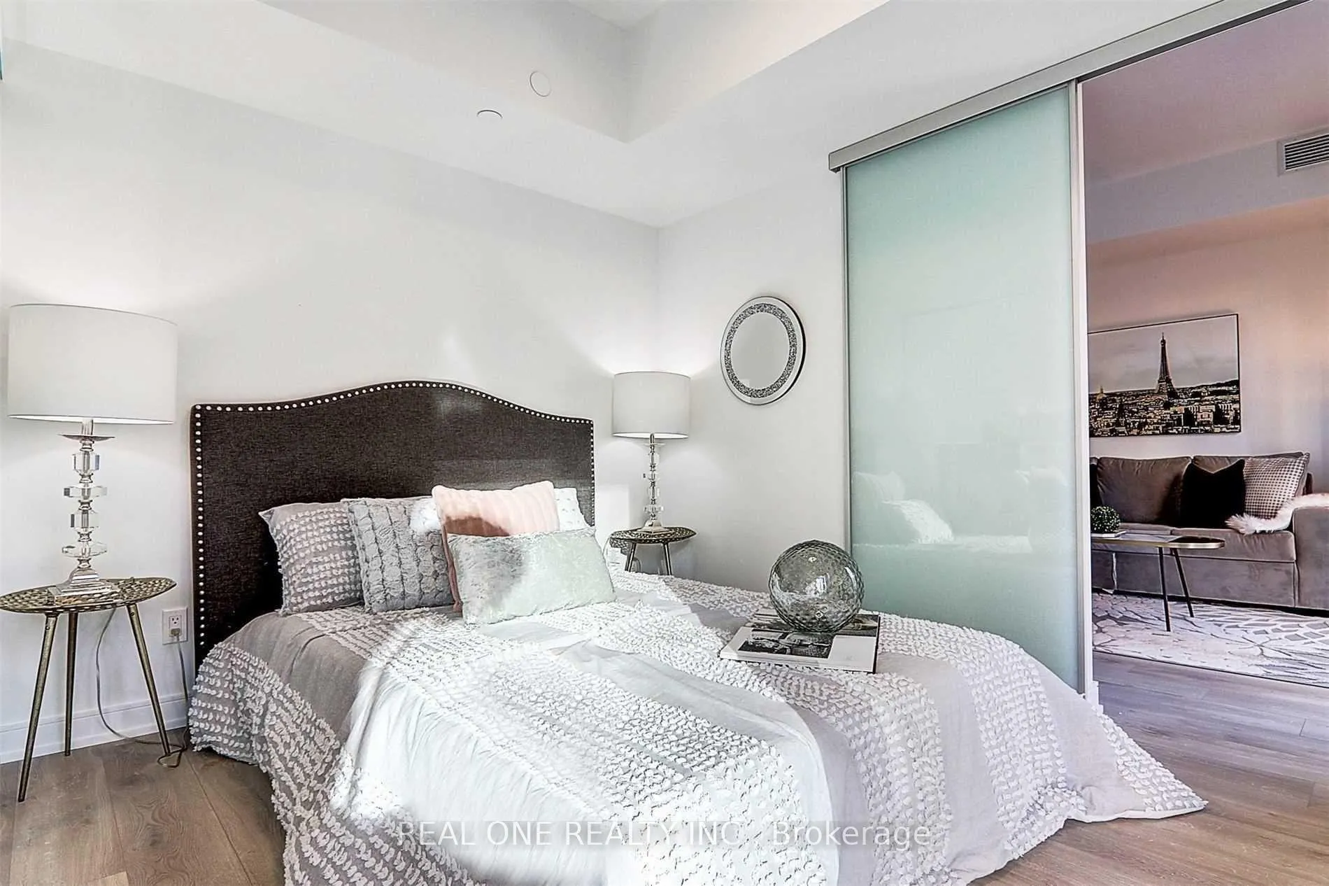 Photo 12 of Unit 514, 3 Gloucester Street, Toronto, Church-Yonge Corridor — HOMEH