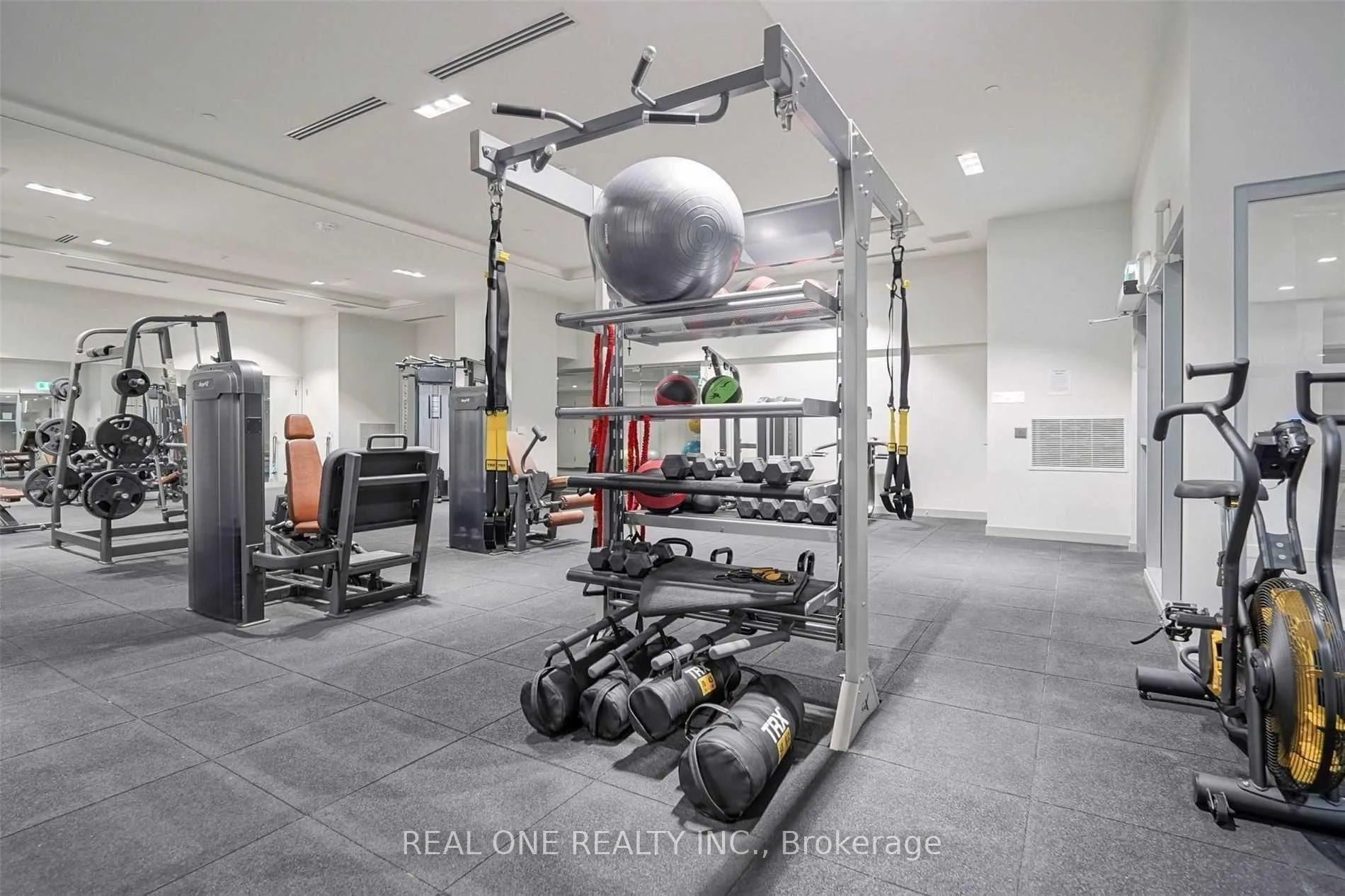 Photo 15 of Unit 514, 3 Gloucester Street, Toronto, Church-Yonge Corridor — HOMEH