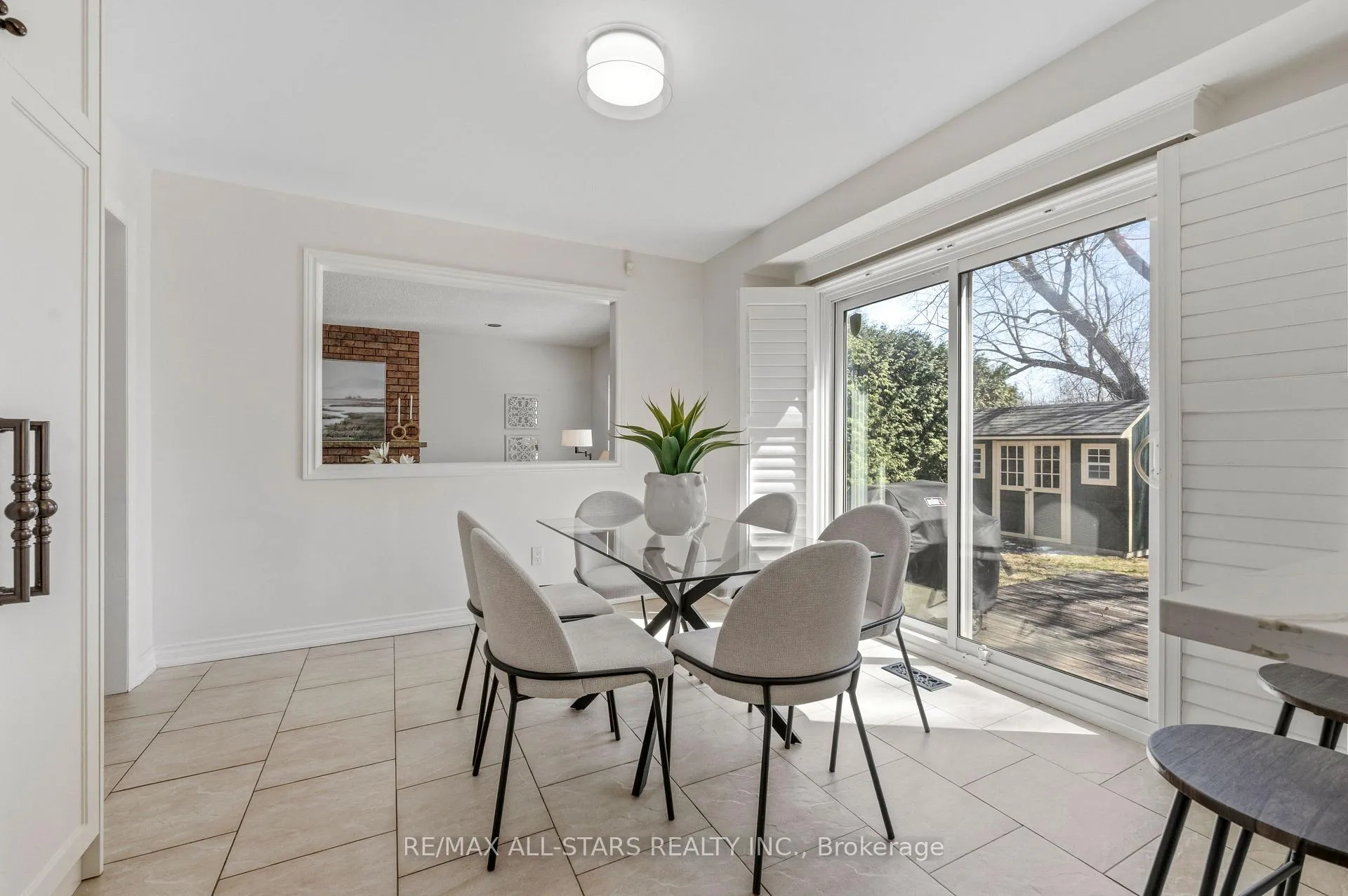 Photo 16 of 53 Smithy Street, Markham, Raymerville — HOMEH