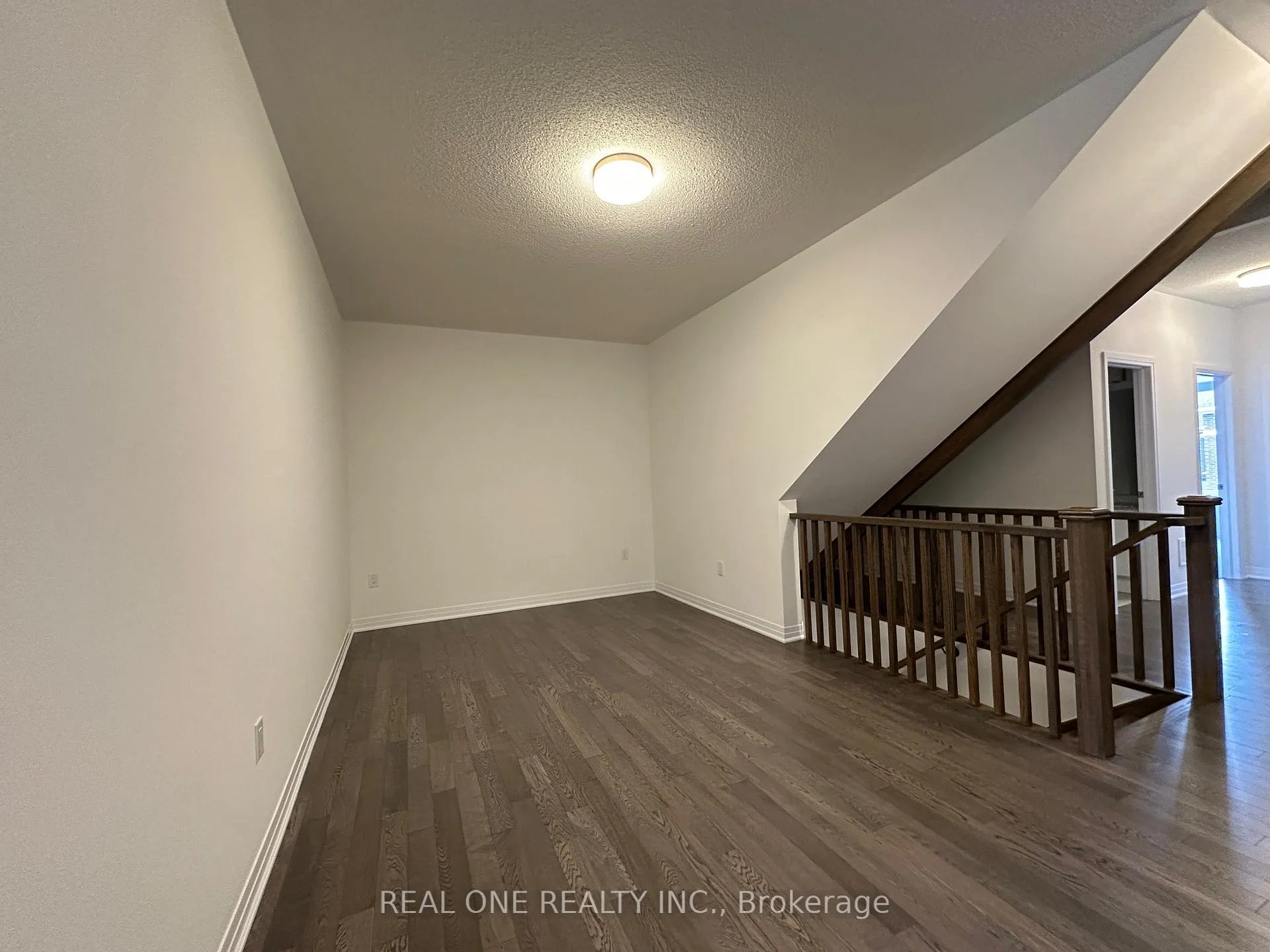 Photo 7 of 3273 Crystal Drive, Oakville, Glenorchy — HOMEH