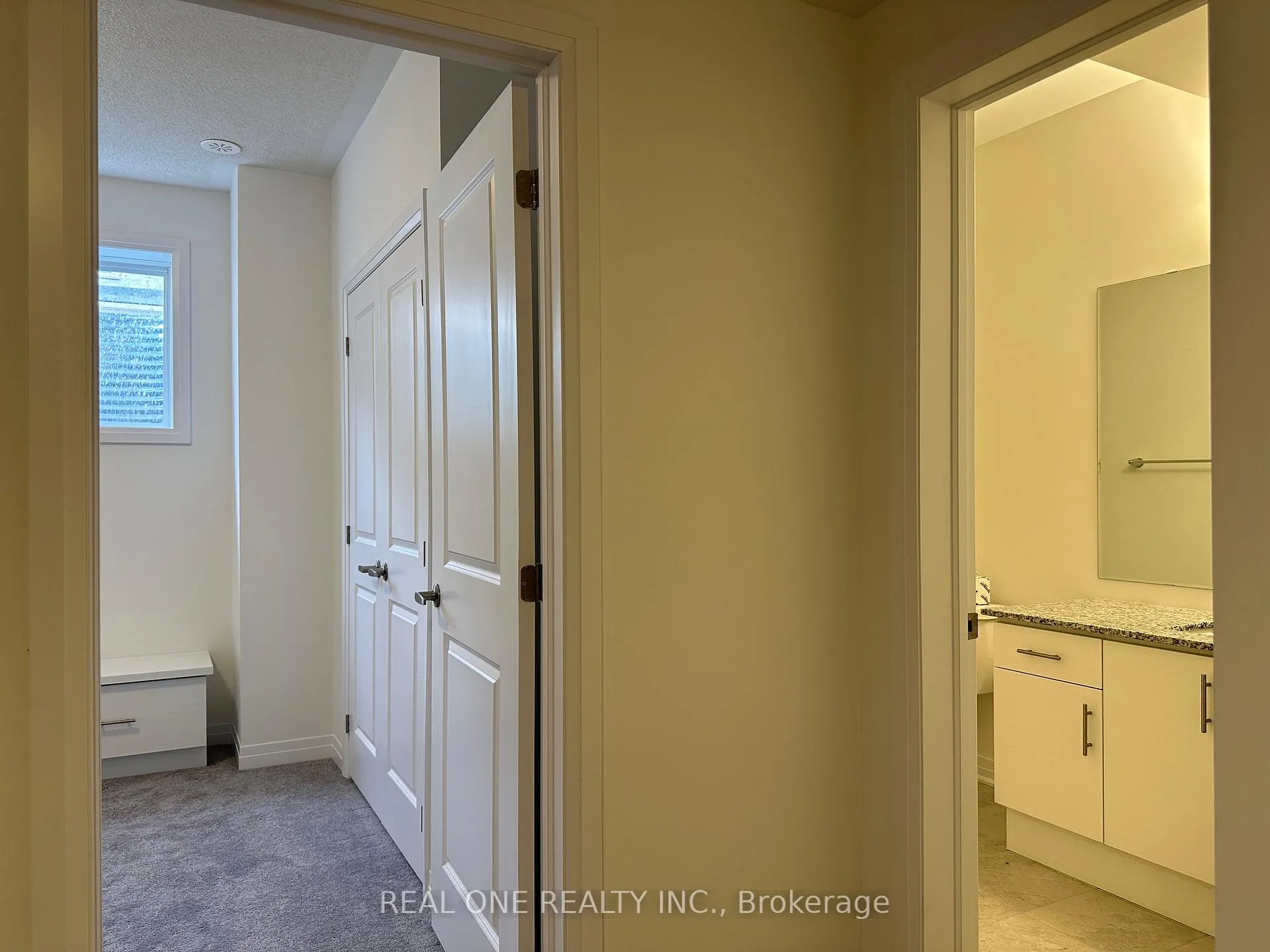 Photo 15 of 3273 Crystal Drive, Oakville, Glenorchy — HOMEH