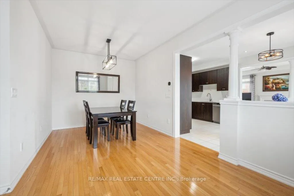 Photo 6 of 37 Interlude Drive, Brampton, Credit Valley — HOMEH