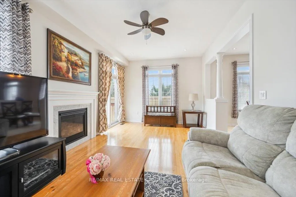 Photo 16 of 37 Interlude Drive, Brampton, Credit Valley — HOMEH