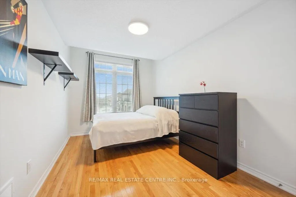 Photo 26 of 37 Interlude Drive, Brampton, Credit Valley — HOMEH