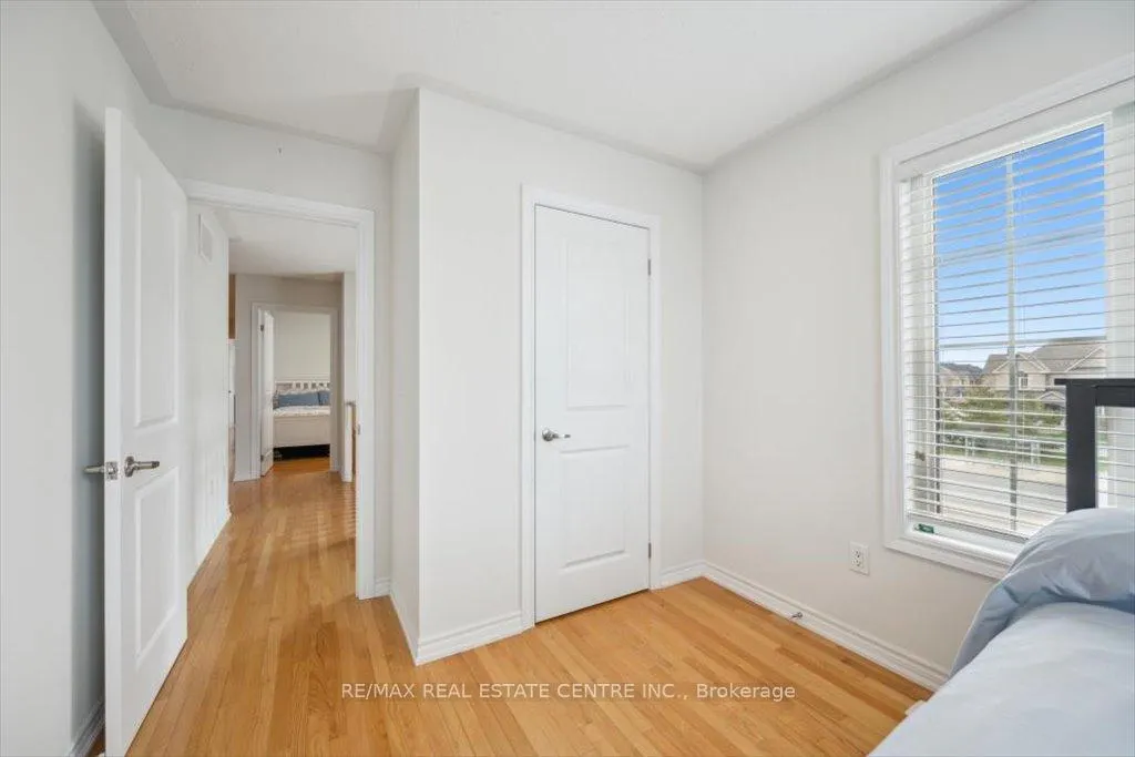 Photo 29 of 37 Interlude Drive, Brampton, Credit Valley — HOMEH