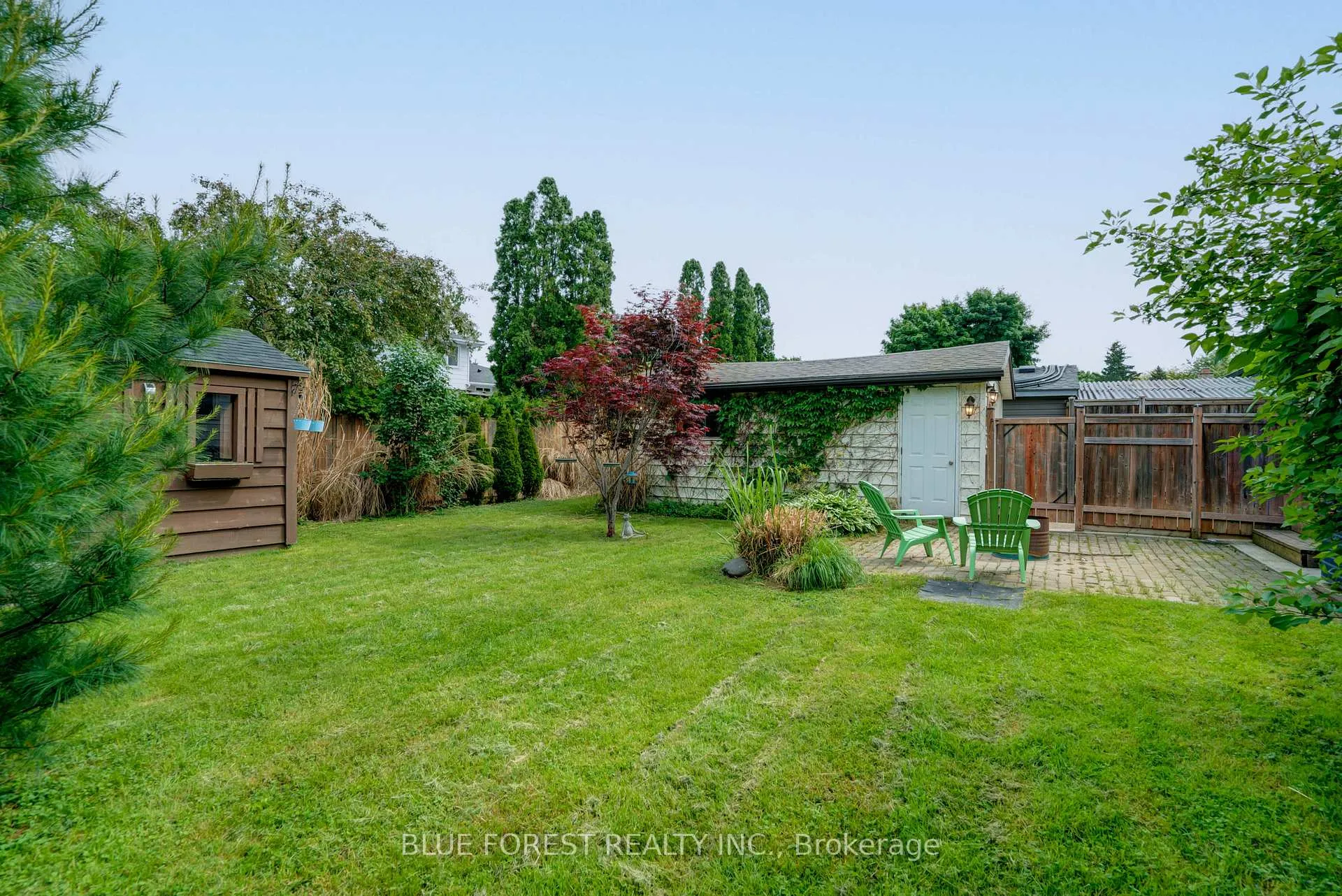Photo 8 of 62 Glenburnie Crescent, London, North H — HOMEH