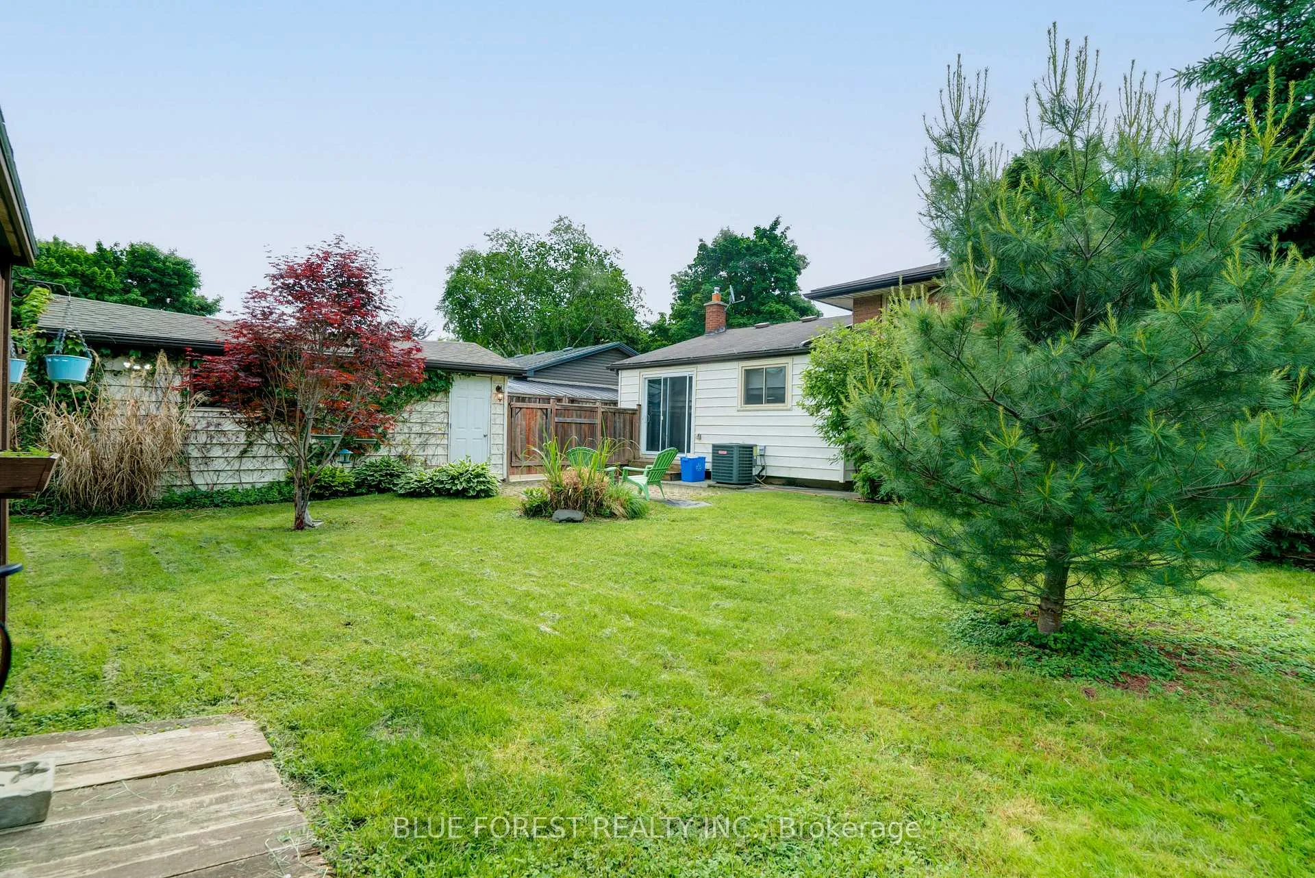 Photo 10 of 62 Glenburnie Crescent, London, North H — HOMEH