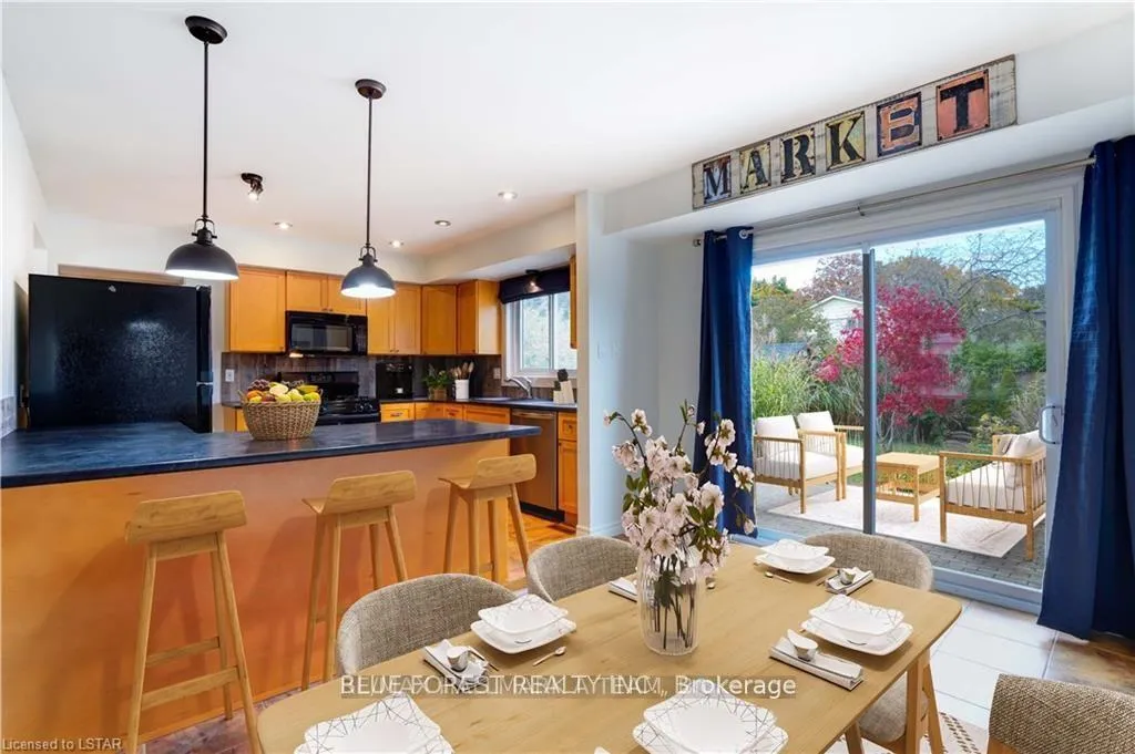 Photo 18 of 62 Glenburnie Crescent, London, North H — HOMEH