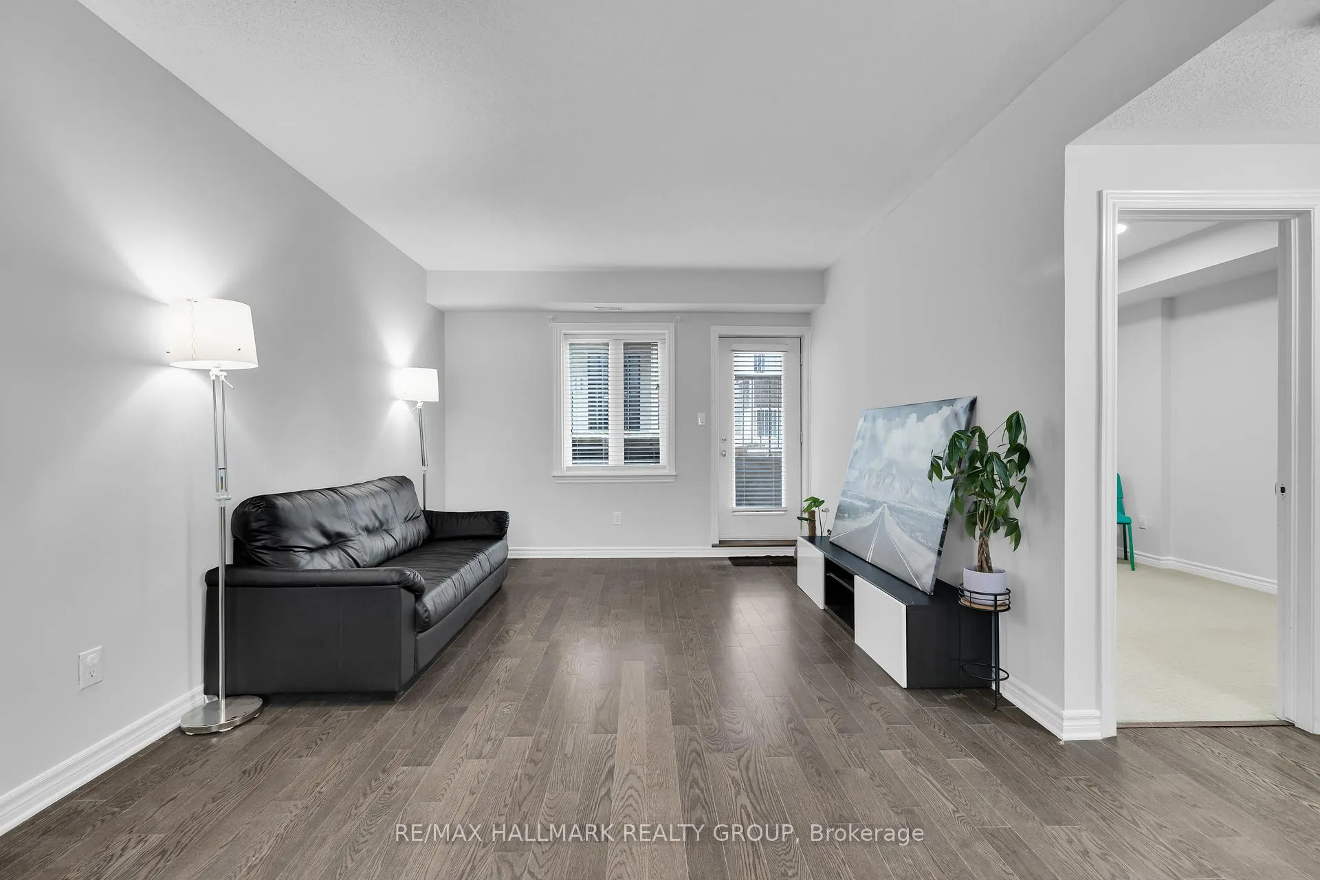 Photo 12 of Unit B, 1067 Beryl Private, Ottawa, Riverside South/Gloucester Glen — HOMEH